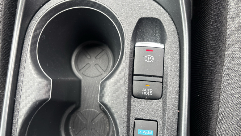 Nissan Juke 1.6 Hybrid N-Connecta 5dr Auto Hybrid Hatchback